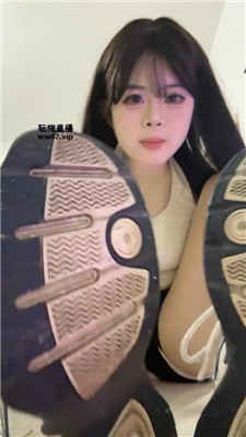 【小猫是S】瑜伽裤坐脸    250312-21