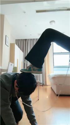 【桃子】狗链遛狗-重度鞭打 JS250322-6