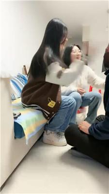 【锅盖导演】双S-学生小妹暴揍班主任【上】 bf51852