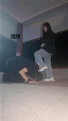 【黑兔】学生妹校园户外虐老师奴 bf52546