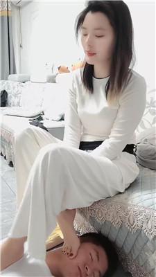 【紫烟】物化脚垫奴 JS250430-6