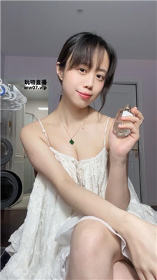 【脑豆包】后妈香水玩命    250514-13