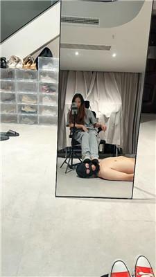 【恩可】镜前羞辱-帆布鞋白袜踩虐【完整版】JS250612-21