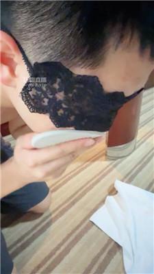 【小夭】脚喂圣水泡面-近距离舔-喝特质饮料 bf54776