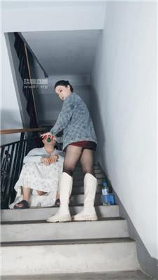 【领主】变装奴-抽耳光-高跟踩虐 JS250620-16