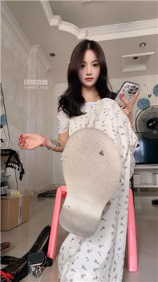 【香芋朱朱】每日一鹿之鞭子    250624-22