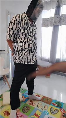 【鹿S】黑丝美腿踢踹-坐脸窒息 JS250718-14