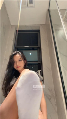 【水晶熊】白袜香水    250807-17