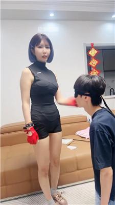 【慕容s】全程高能耳光输出 bf56580