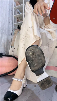 【苒苒】裸足脏鞋底口水羞辱寸止    250823-13