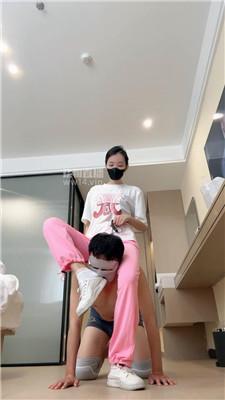 【多多】运动女神摆棉袜玩虐 JS250830-14