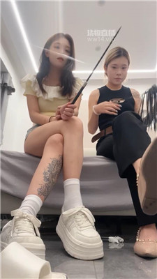 【冰山】滚进来废物狗【双视角】    250904-5