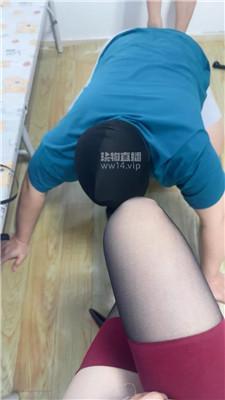 【代s】双S-臭脚丫玩贱奴【双视角版】 JS250919-15