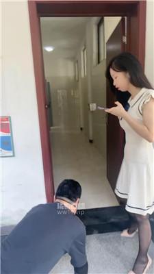 【大幂幂】双S-户外公厕处刑奴才【双视角版】JS250920-3