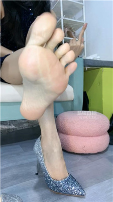 【苒苒】裸足高跟控速    251003-21