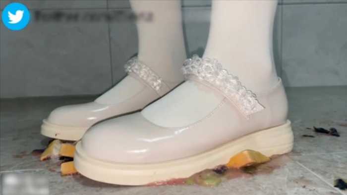 小皮鞋踩蓝莓面包 JS251008~7