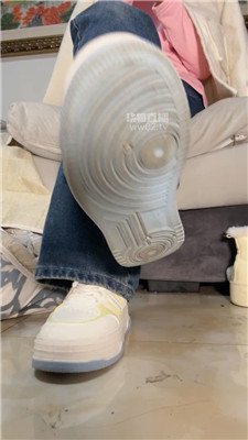 【白渝】牛仔裤里丝    251021-4