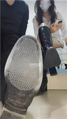 【虐心】情侣主羞辱骂全家    251126-25