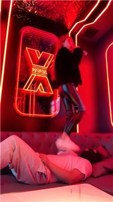 【陈甜女帝】KTV-体验公主跳踩服务 bf60715