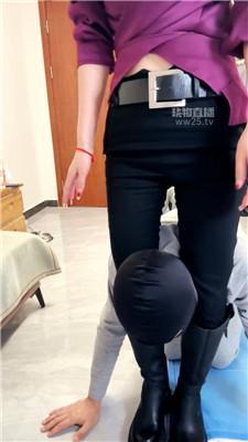 【悠悠琪琪】双S姐妹花狗盆脚下喂食【双视角版】 JS260309-15